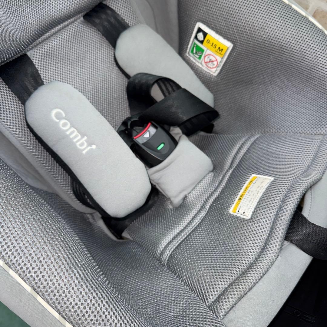コンビ　クルムーヴ　アドバンス　isofix エッグショック
