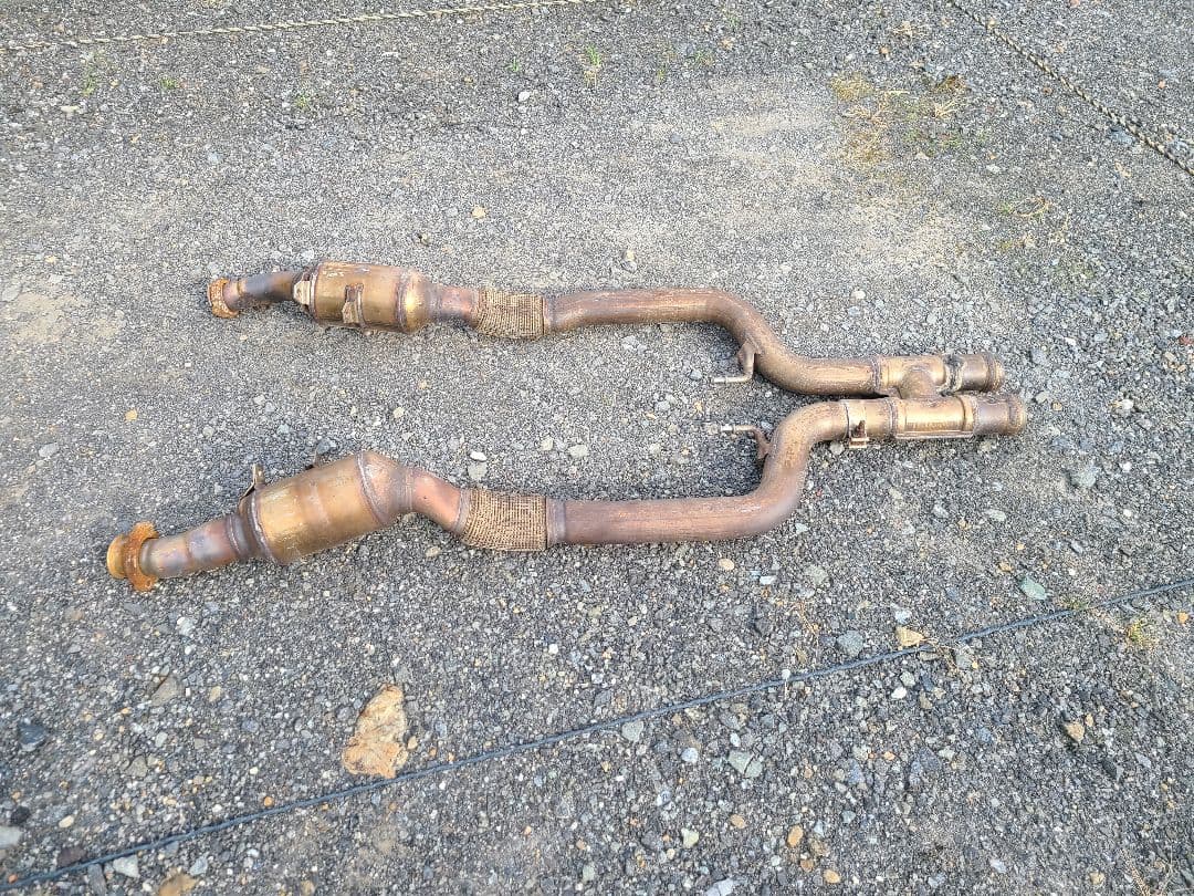 W222 S63 AMG 純正 触媒 Sクラス メルセデス・ベンツ 正規品