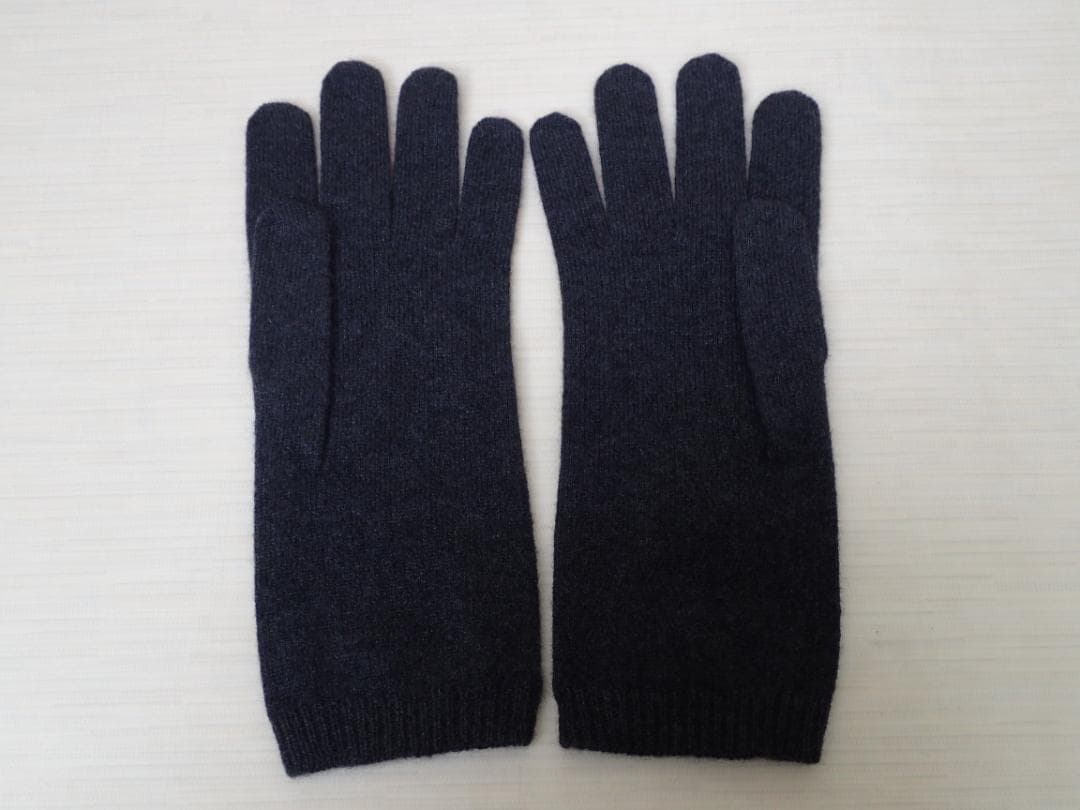 【美品】ブルネロクチネリ カシミヤ100％ 手袋