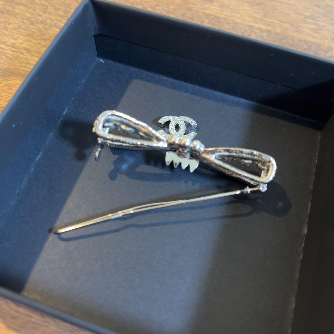 シャネル　ヘアクリップ