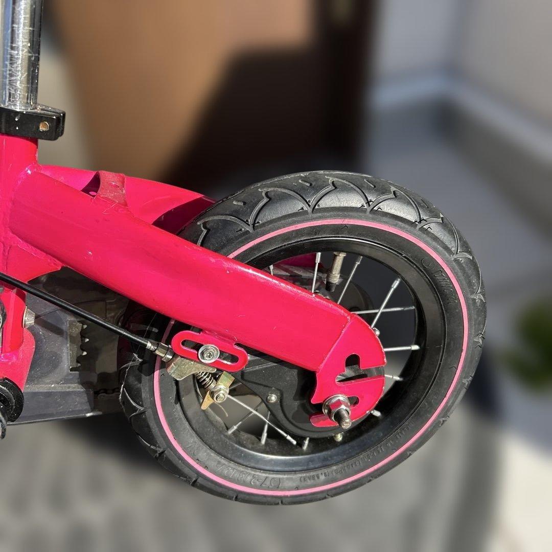 ⭐️お値下げHenshin Bike 幼児用自転車 ピンク12インチ固定付き