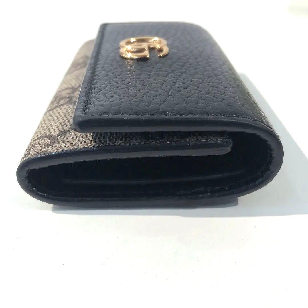 s1675 美品 GUCCI キーケース GG 黒/ベージュ グッチ 箱付き