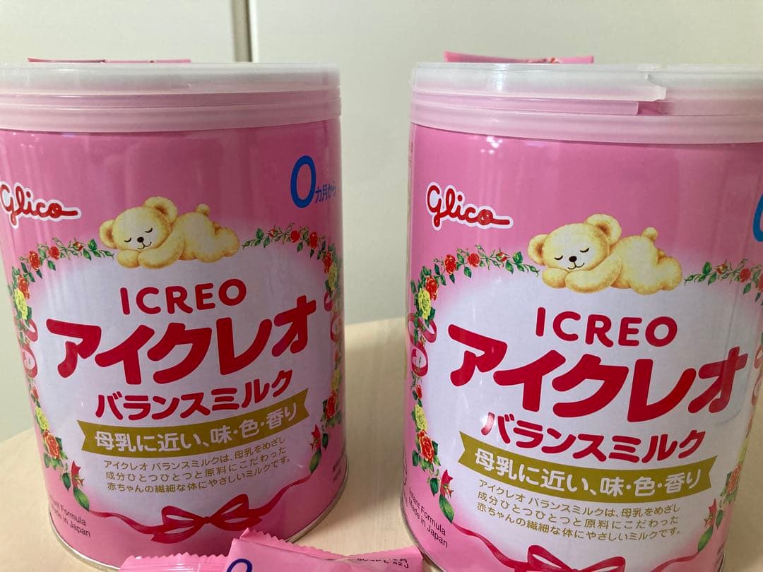 Glico アイクレオ バランスミルク 2缶　ステック24本　使い捨て哺乳瓶