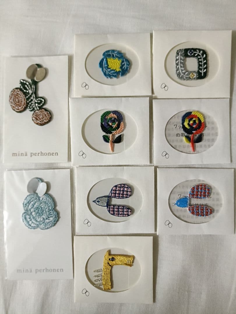 レア　ミナペルホネン　チャーム　貴重　ノベルティ　ワッペン