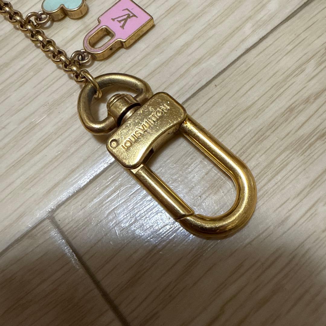 ルイヴィトン　LOUIS VUITTON バッグチャーム