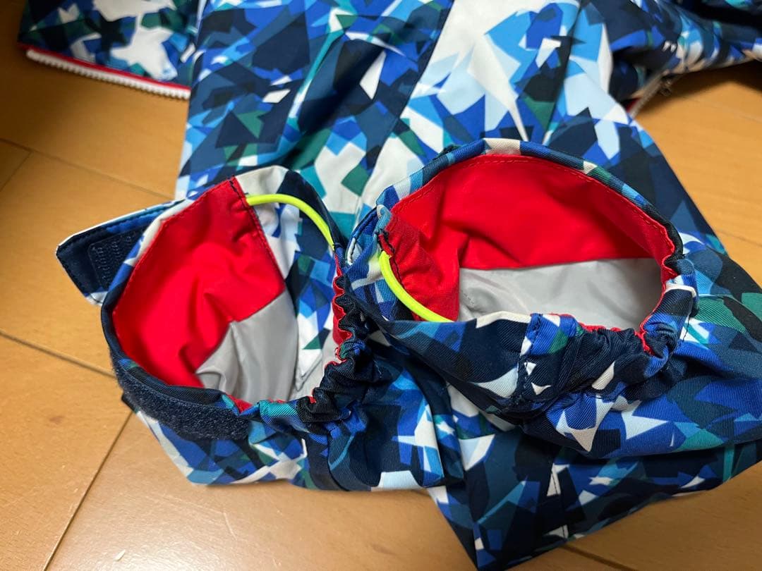 【美品】デサント スキーウェア 130 ジュニア 上下セット サイズ調節機能付