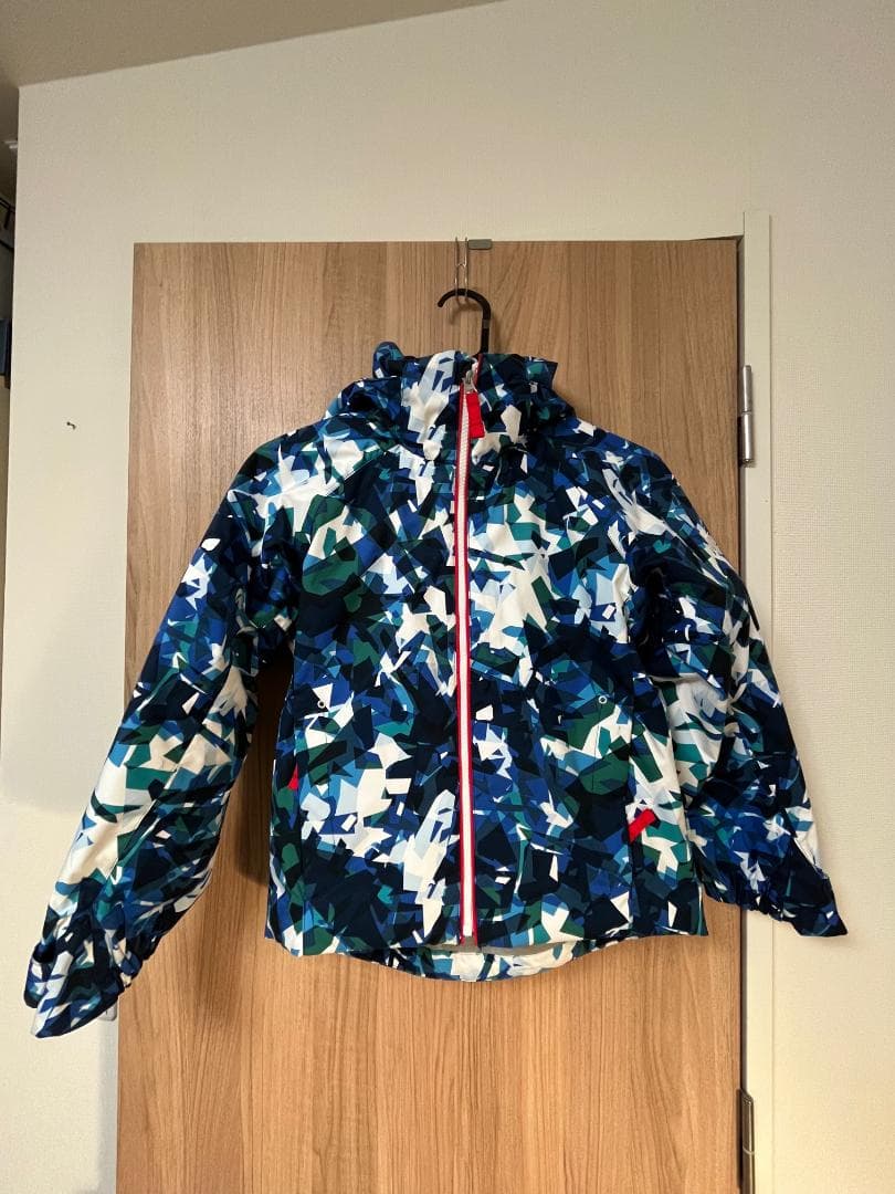 【美品】デサント スキーウェア 130 ジュニア 上下セット サイズ調節機能付