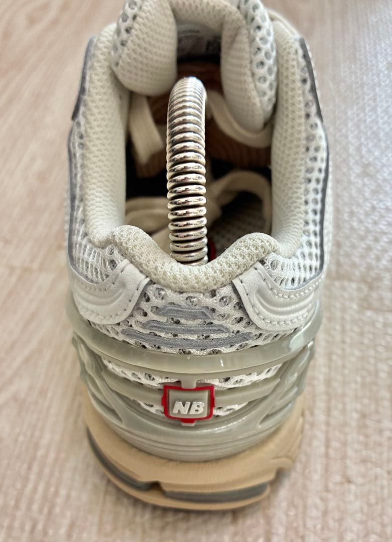 【土日限定価格】NEW BALANCE ニューバランス　M1906RP23.5㎝