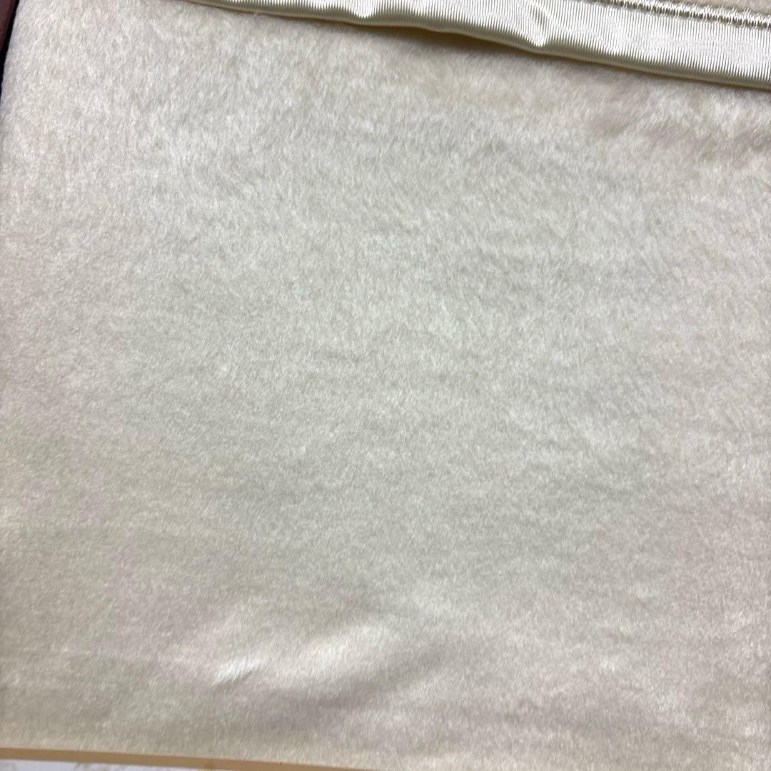 ニッケ シルク毛布 絹毛布 絹100% クリーム ベージュ アイボリー 日本製