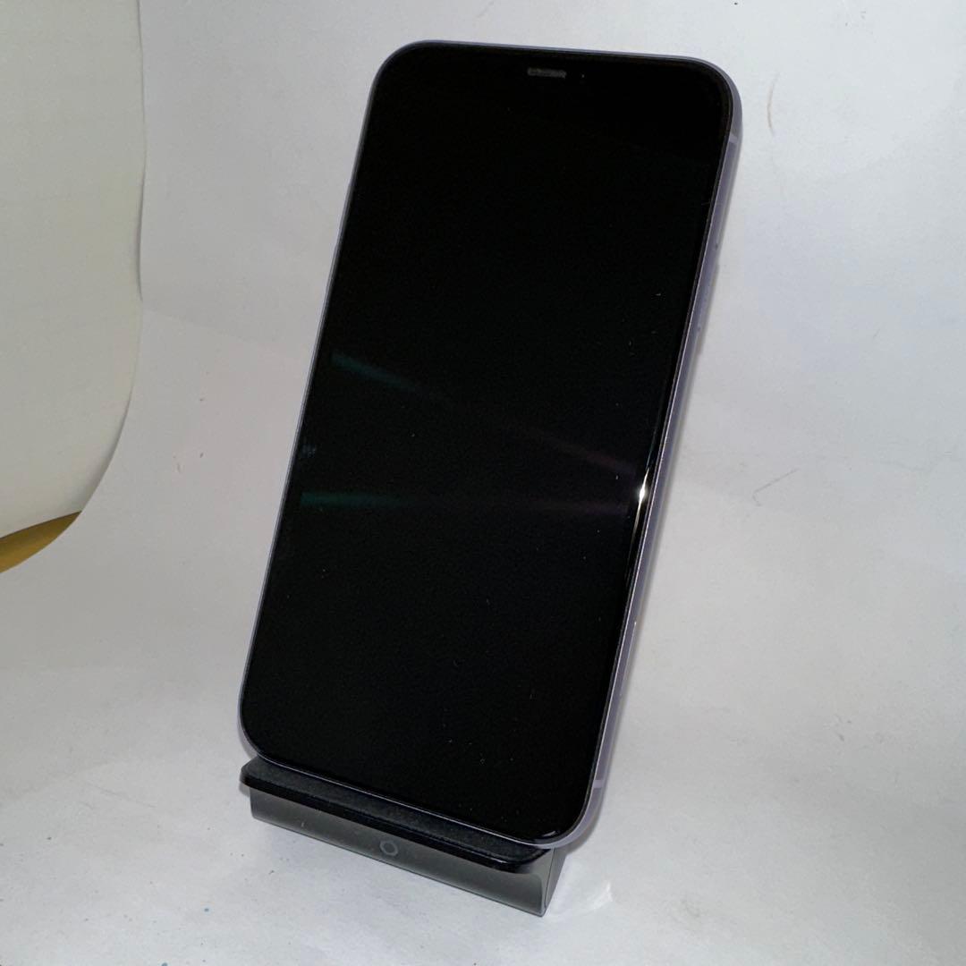 iPhone11 128GB SIMフリー　バッテリー82%