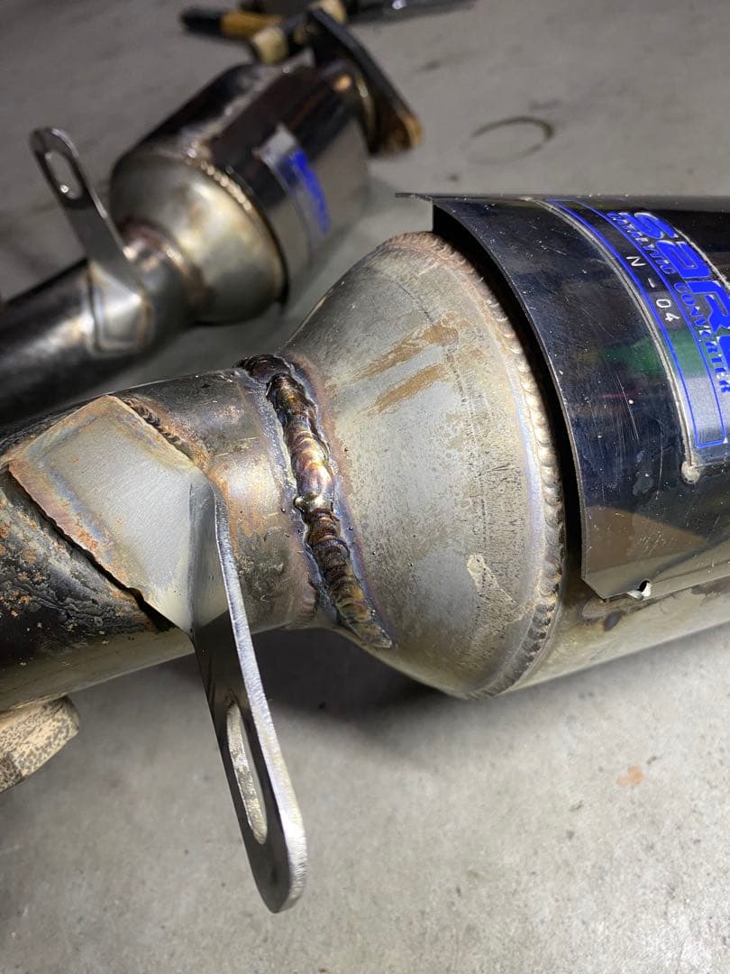 v36スカイライン　SARD スポーツキャタライザー