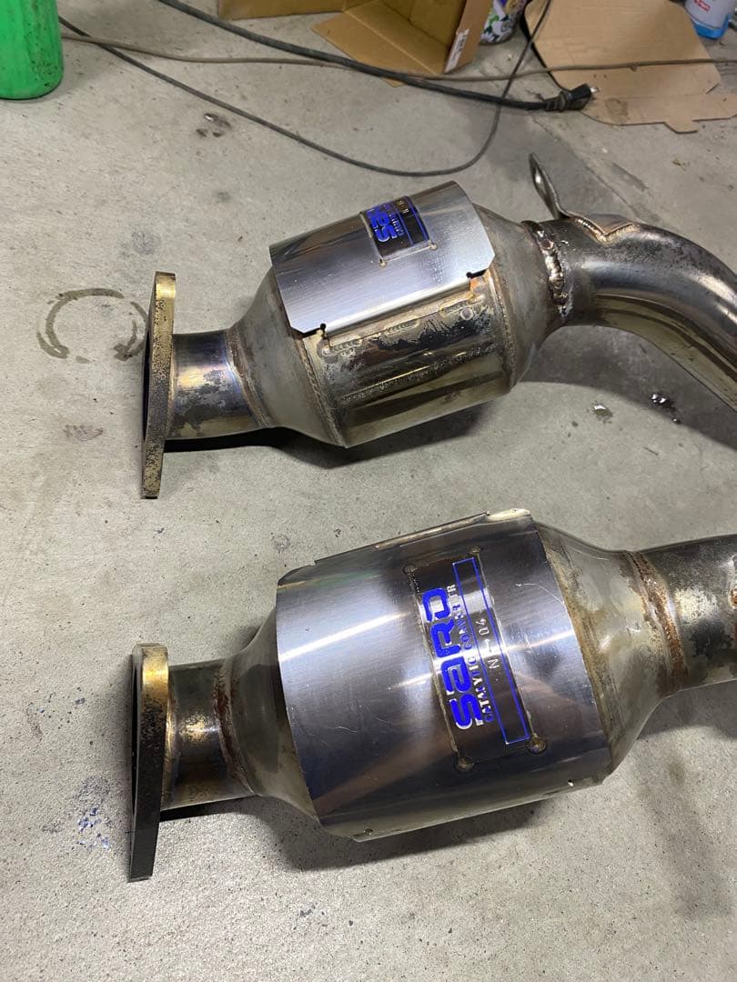 v36スカイライン　SARD スポーツキャタライザー