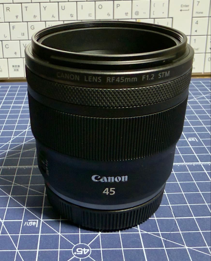 Canon RF45mm F1.2 STM レンズ