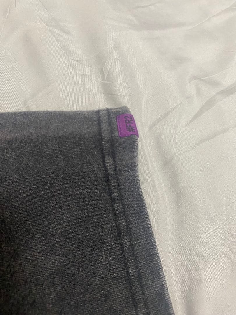 本日限定タイムセール⭐️新品未使用⭐️レア⭐️FR2 撫子　ペイズリーバンダナ京都限定