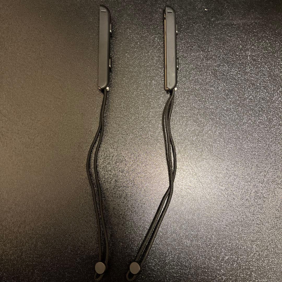 Nintendo Switch(本体、Joy-Conストラップ付き)