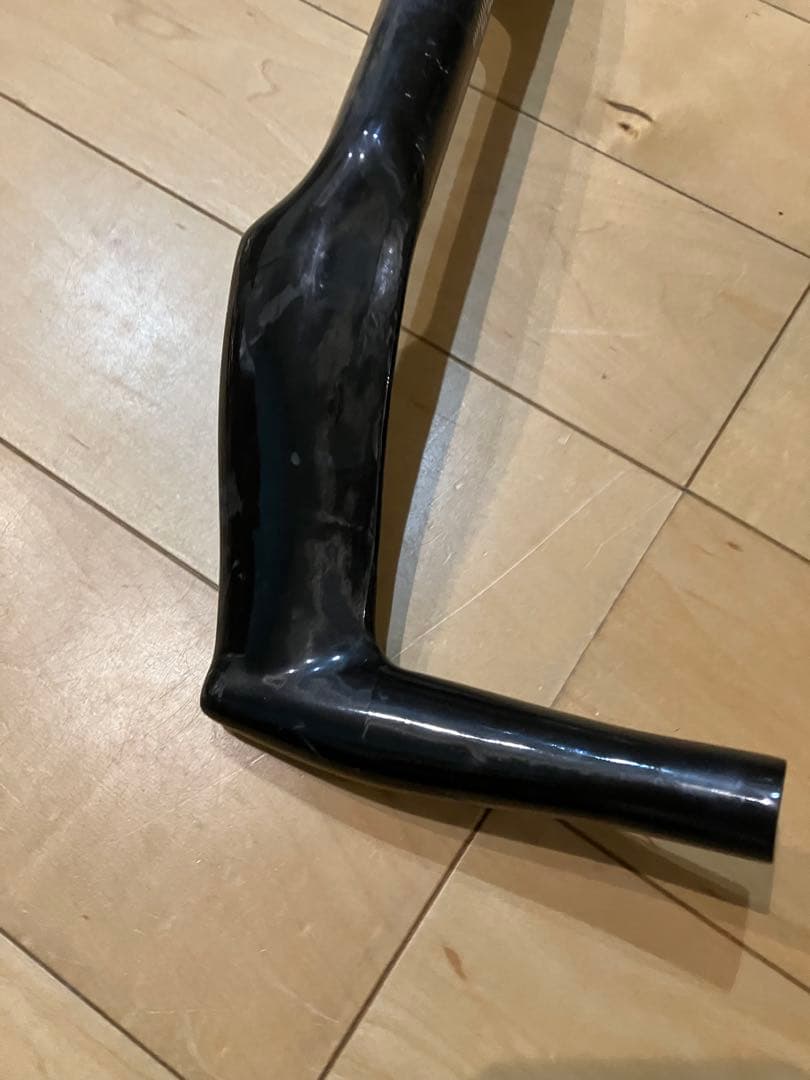 カーボン　エアロ TTタイプブルホーン　レストハンドルバー