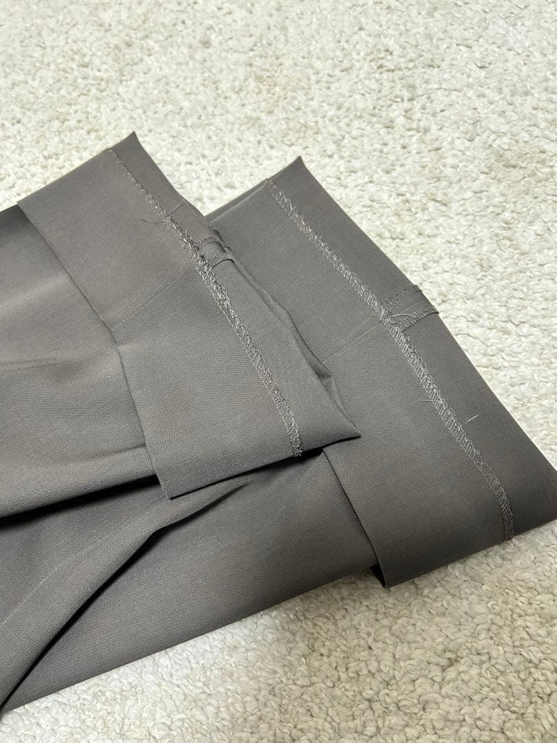 t*.様 THE RERACS THE EASY SLACKS WIDE グレー