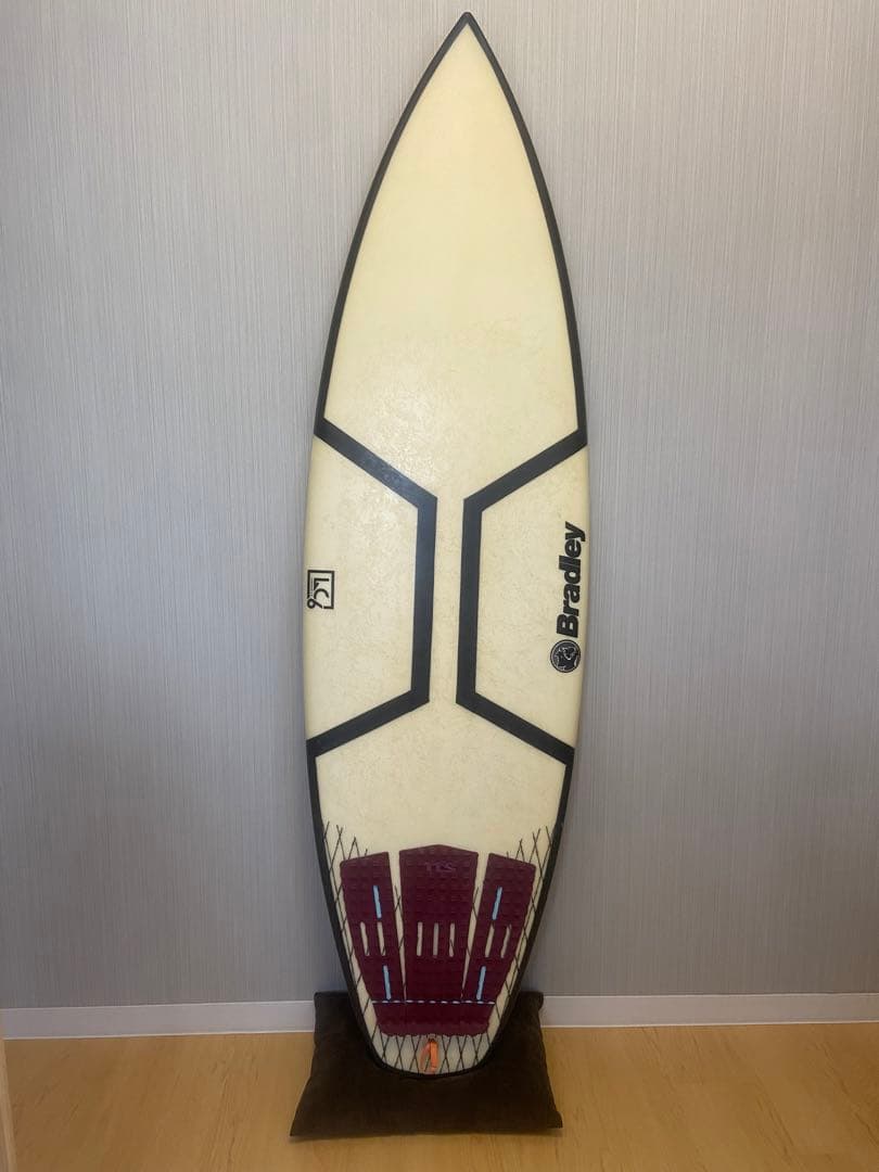 BRADLEY SURFBOARDS 5.6\