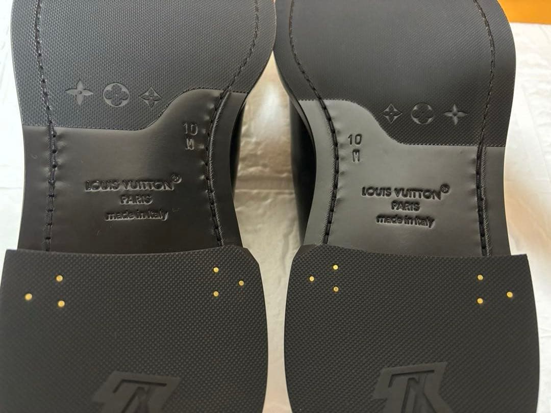 ★LOUIS VUITTON ★未使用品「ヴォルテール・ライン ダービー」