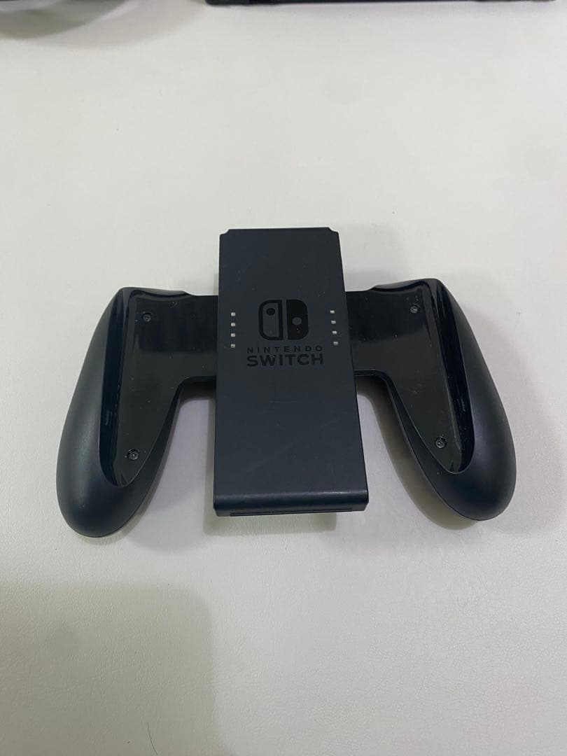 [美品・付属品多数]Nintendo Switch本体　グレー