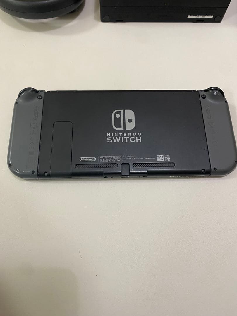 [美品・付属品多数]Nintendo Switch本体　グレー