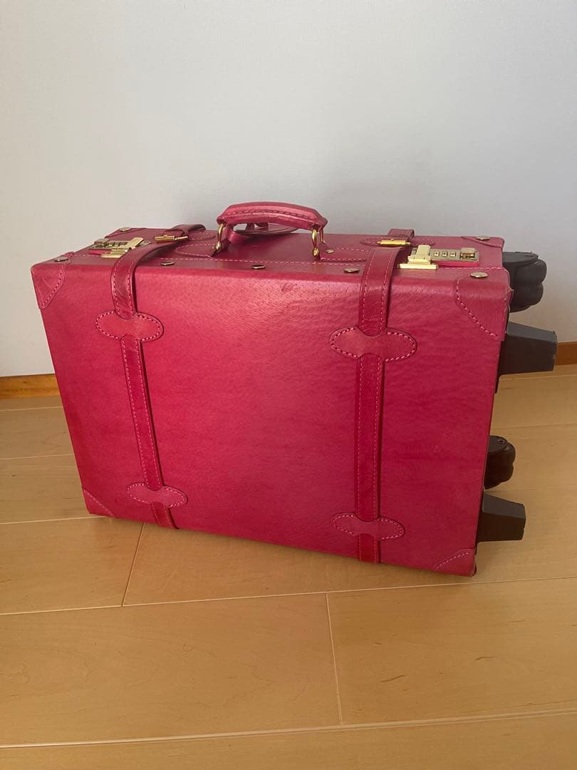 スーツケース　ピンク 合成皮革 23L