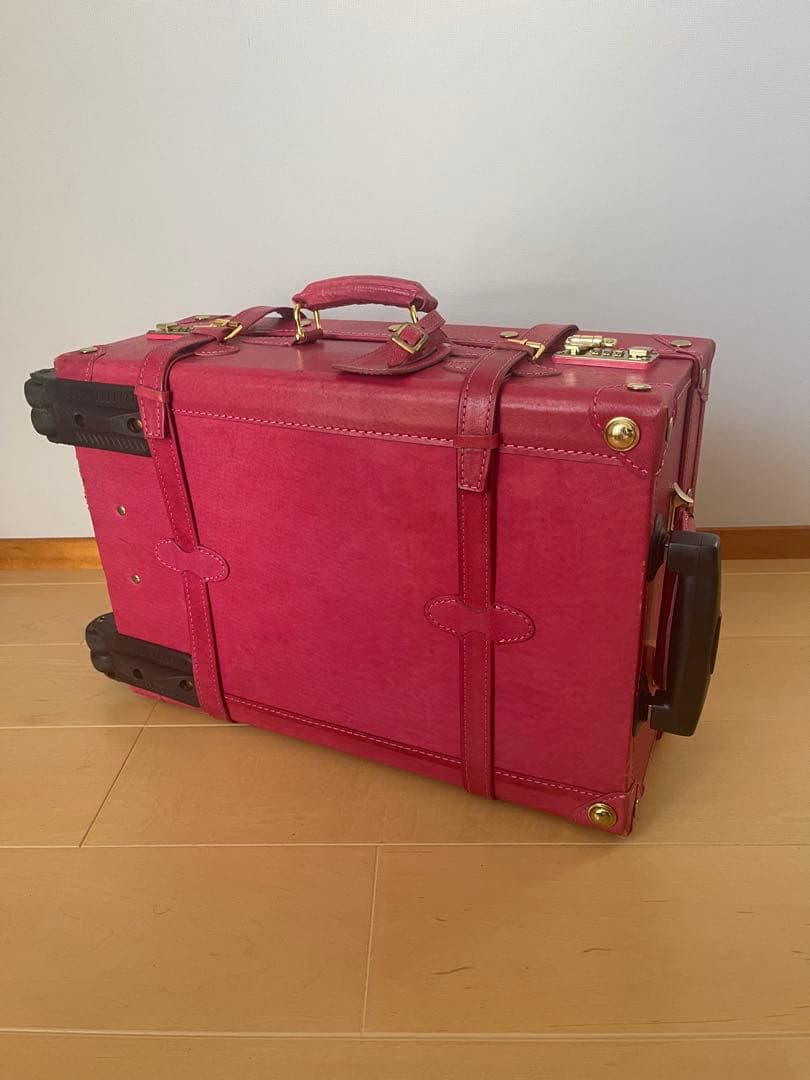 スーツケース　ピンク 合成皮革 23L