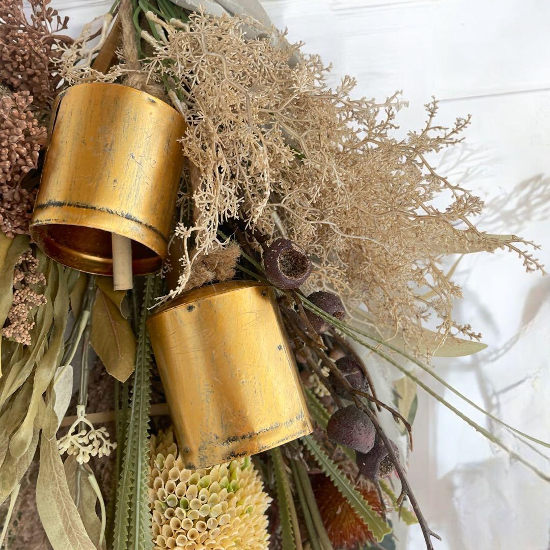 特大サイズのバンクシア＆カウベル付ドライフラワースワッグ アートフラワー 光触媒