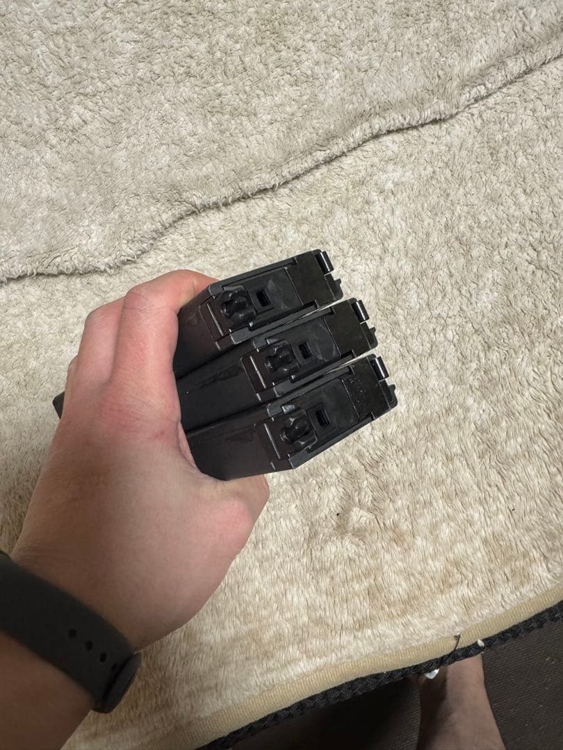 東京マルイ ガスブローバック M4用 マガジン 3本