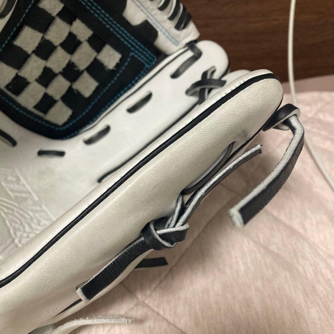 軟式用グローブ