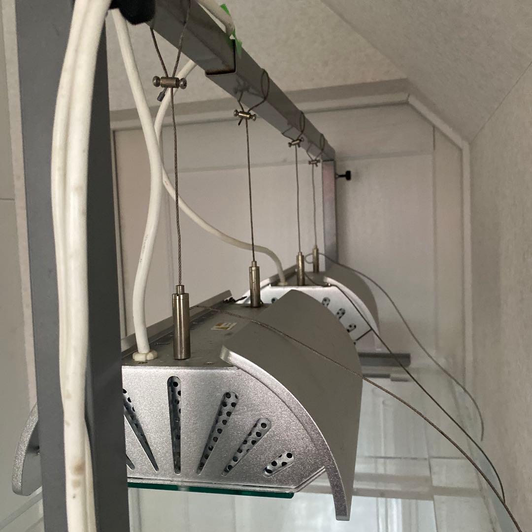 カミハタ　メタルハライド　ファンネル2 150W 2式　＆　スタンド1式