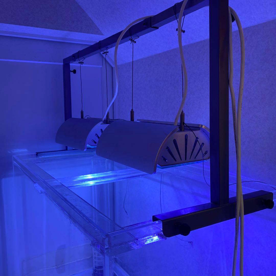 カミハタ　メタルハライド　ファンネル2 150W 2式　＆　スタンド1式