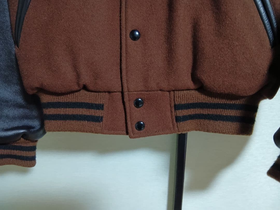 美品VAＮジャケットスタジャン