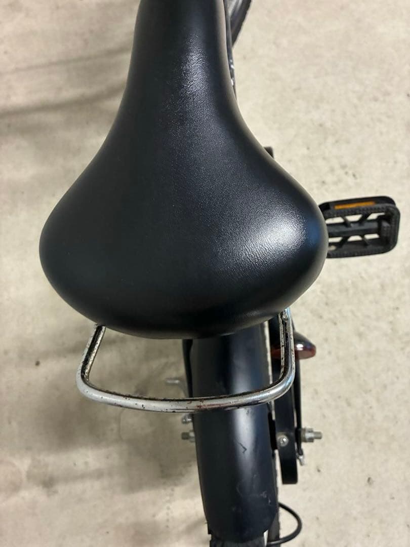 子供用自転車 18インチ 黒 補助輪付き53cmヘルメット付き広島市引渡し限定