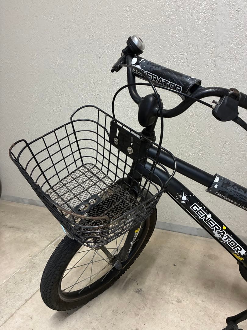 子供用自転車 18インチ 黒 補助輪付き53cmヘルメット付き広島市引渡し限定