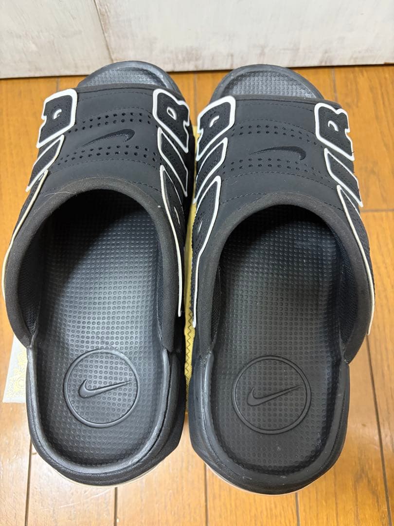 エア モア アップテンポ スライド サンダル　ブラック　26cm