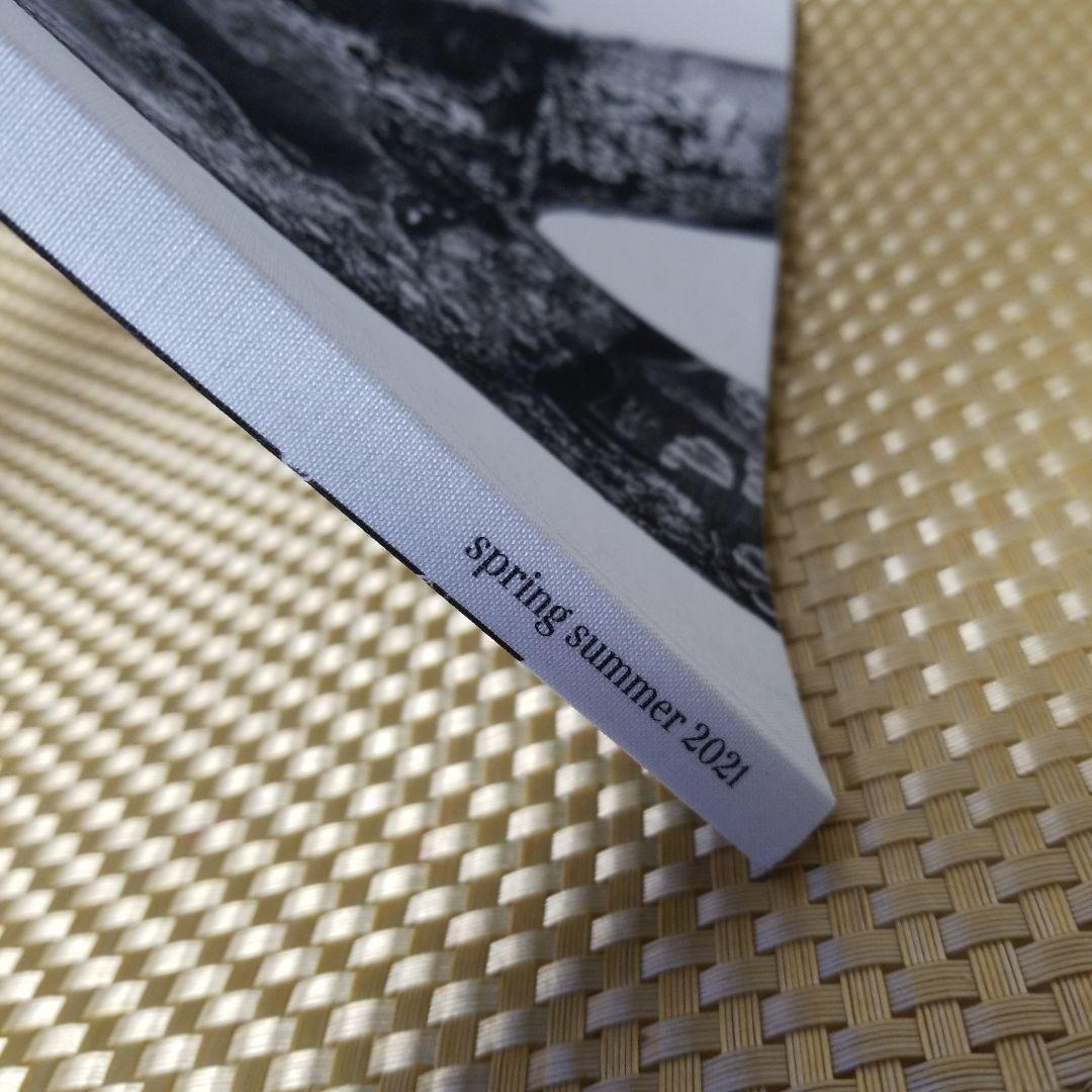 【レア非売品 】GIORGIO ARMANI　2021年春夏コレクションカタログ
