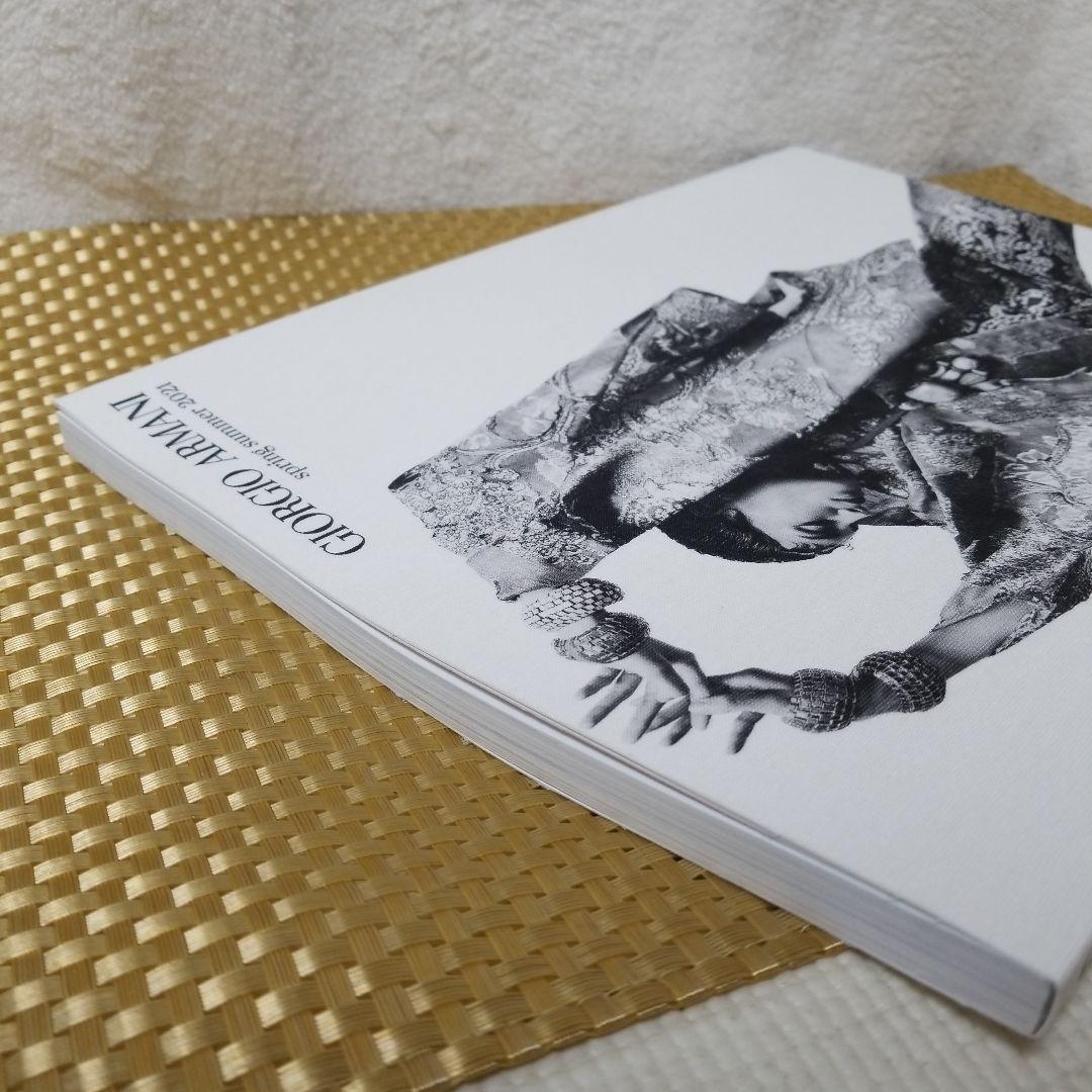 【レア非売品 】GIORGIO ARMANI　2021年春夏コレクションカタログ