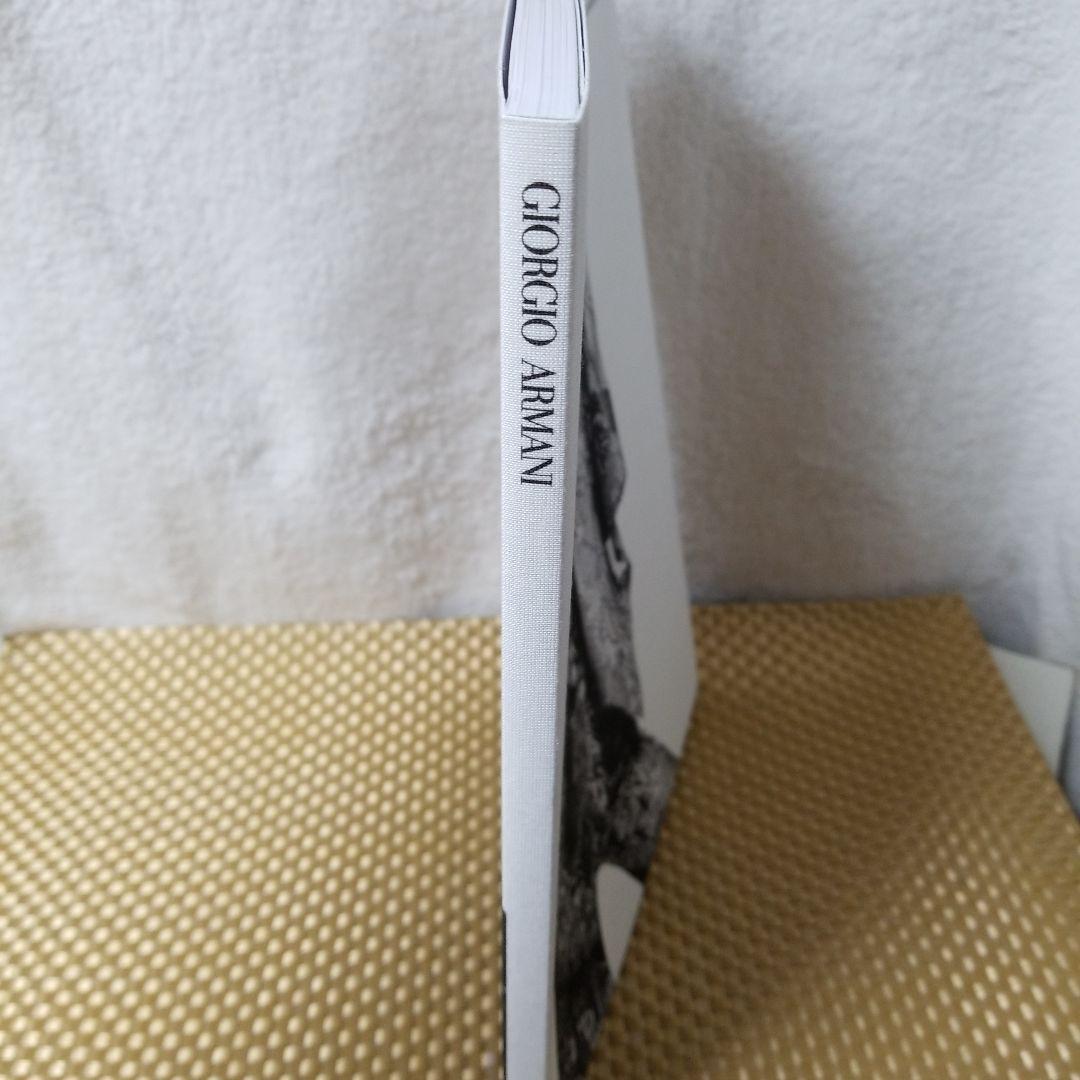 【レア非売品 】GIORGIO ARMANI　2021年春夏コレクションカタログ