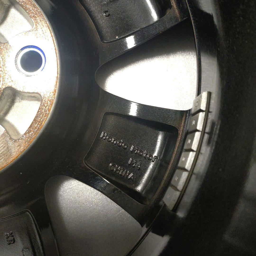 美品、新型フリードハイブリッド、15インチアルミホイール１本