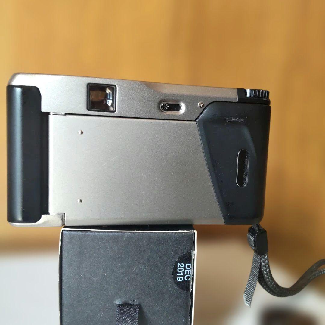 フィルムカメラ CONTAX Tvs