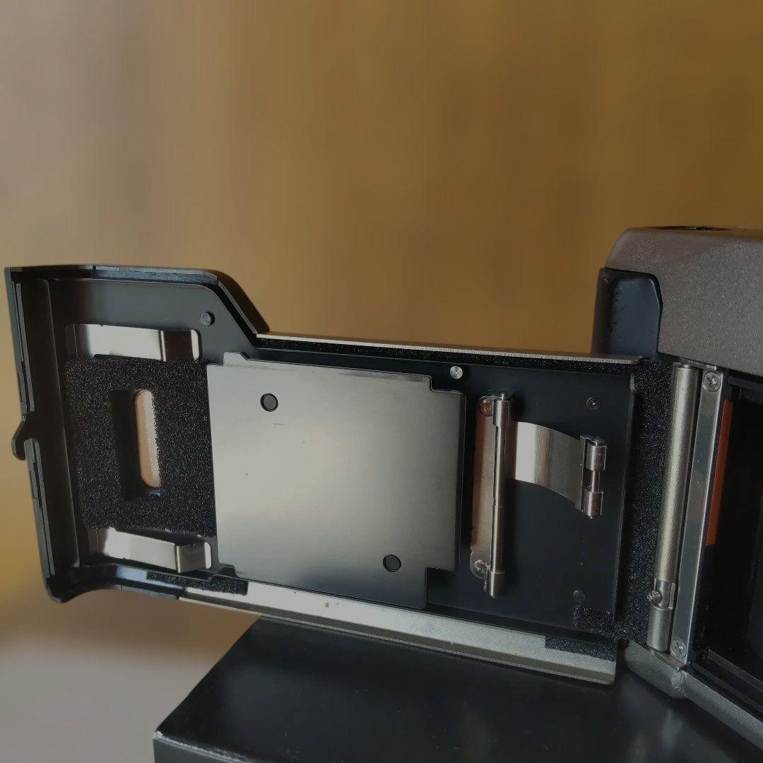 フィルムカメラ CONTAX Tvs