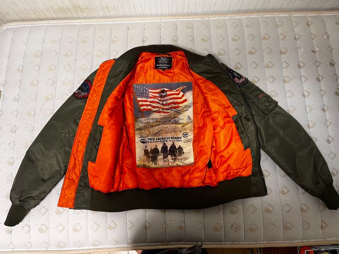 トップガンMA-1 フライトジャケット