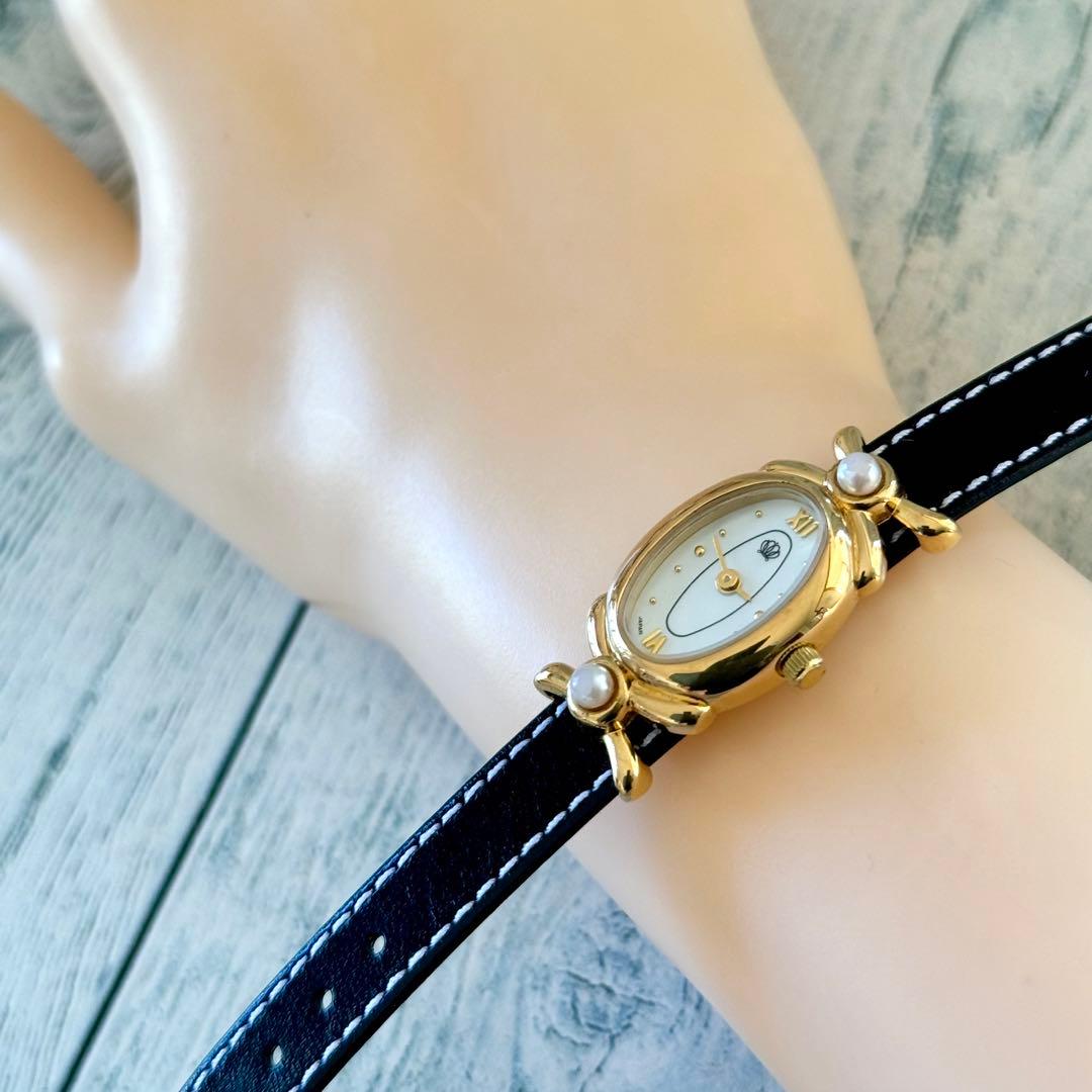 【電池交換済】MIKIMOTO ミキモト 腕時計 パール オーバル調 ゴールド