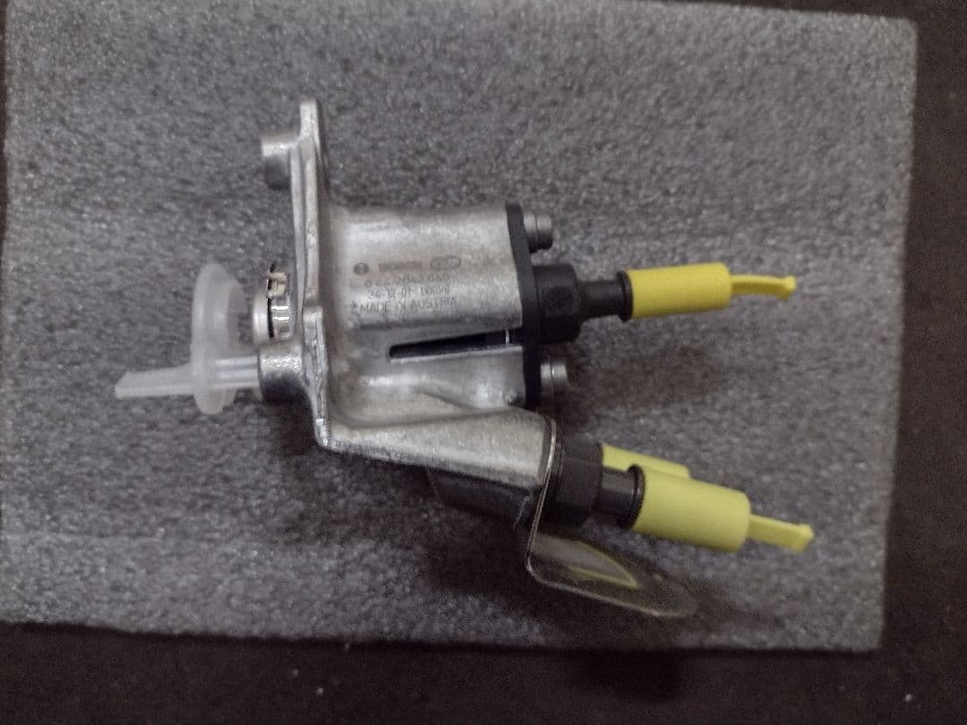 日野自動車プロフィア　BOSCH製ドージングモジュール