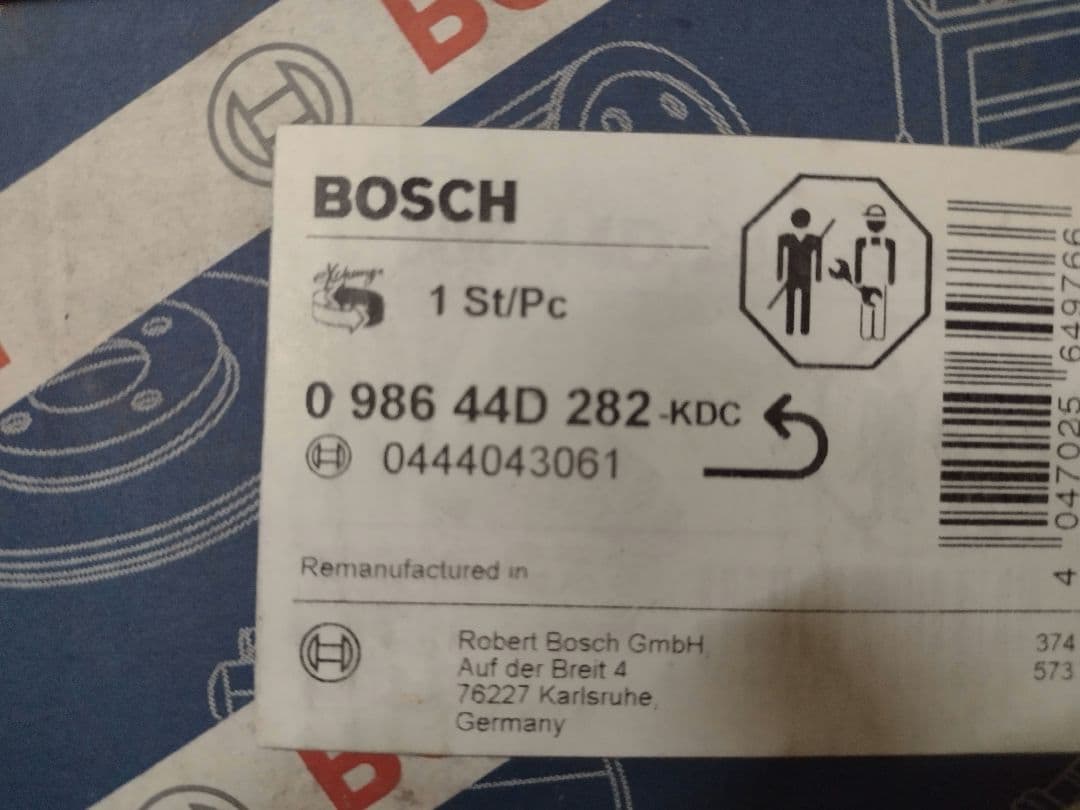 日野自動車プロフィア　BOSCH製ドージングモジュール