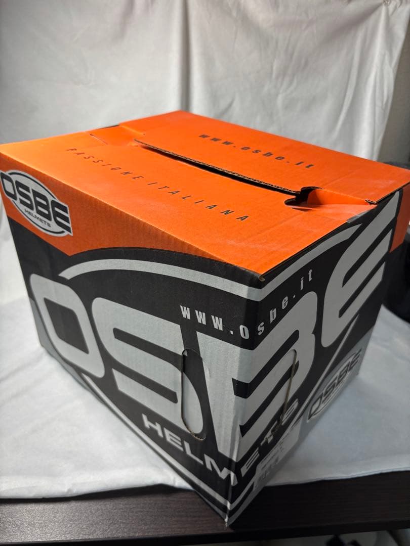 OSBE O-21 フルフェイスヘルメット ホワイト・ブラック