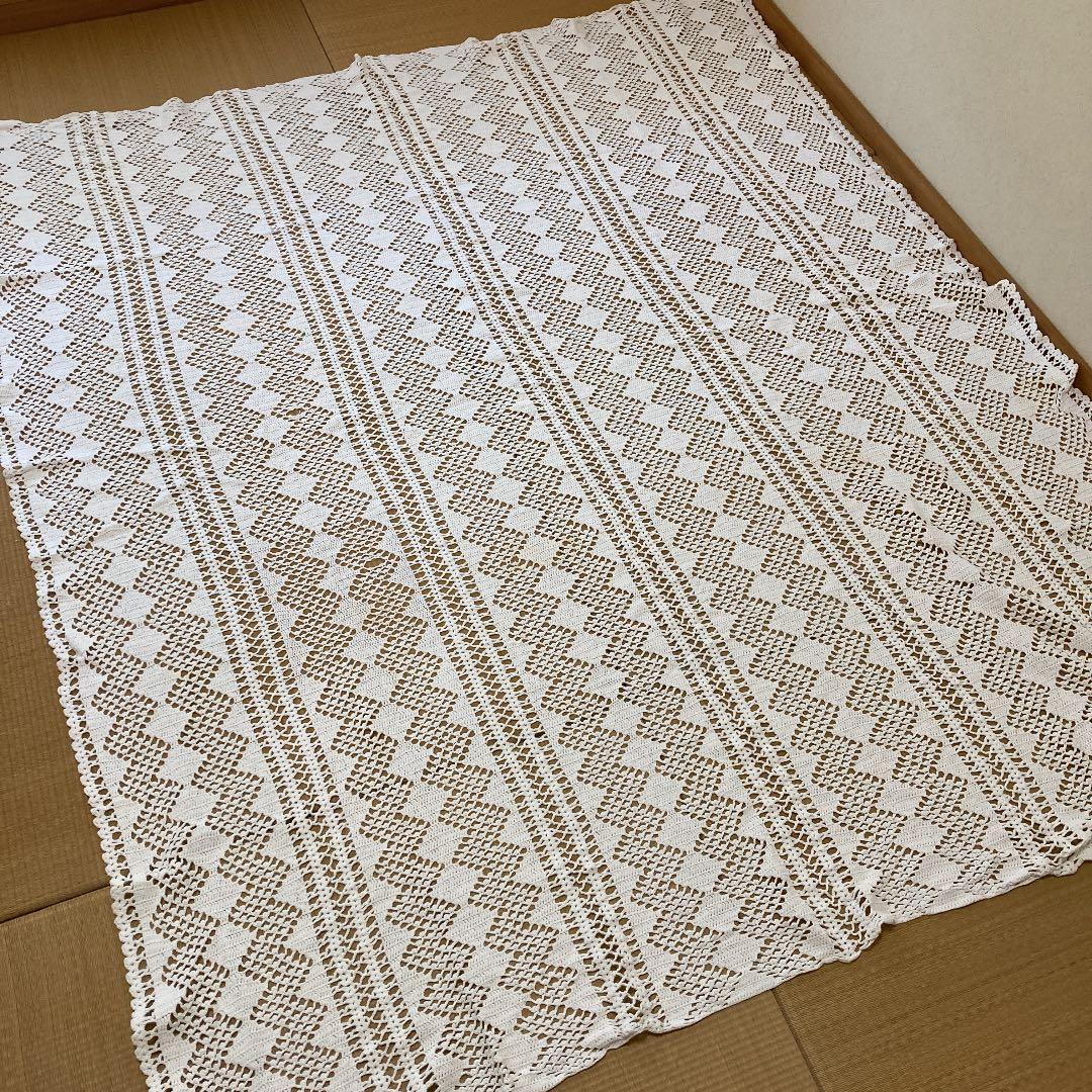 revo.　ヨーロッパ　ハンドメイド　カバー　かぎ針