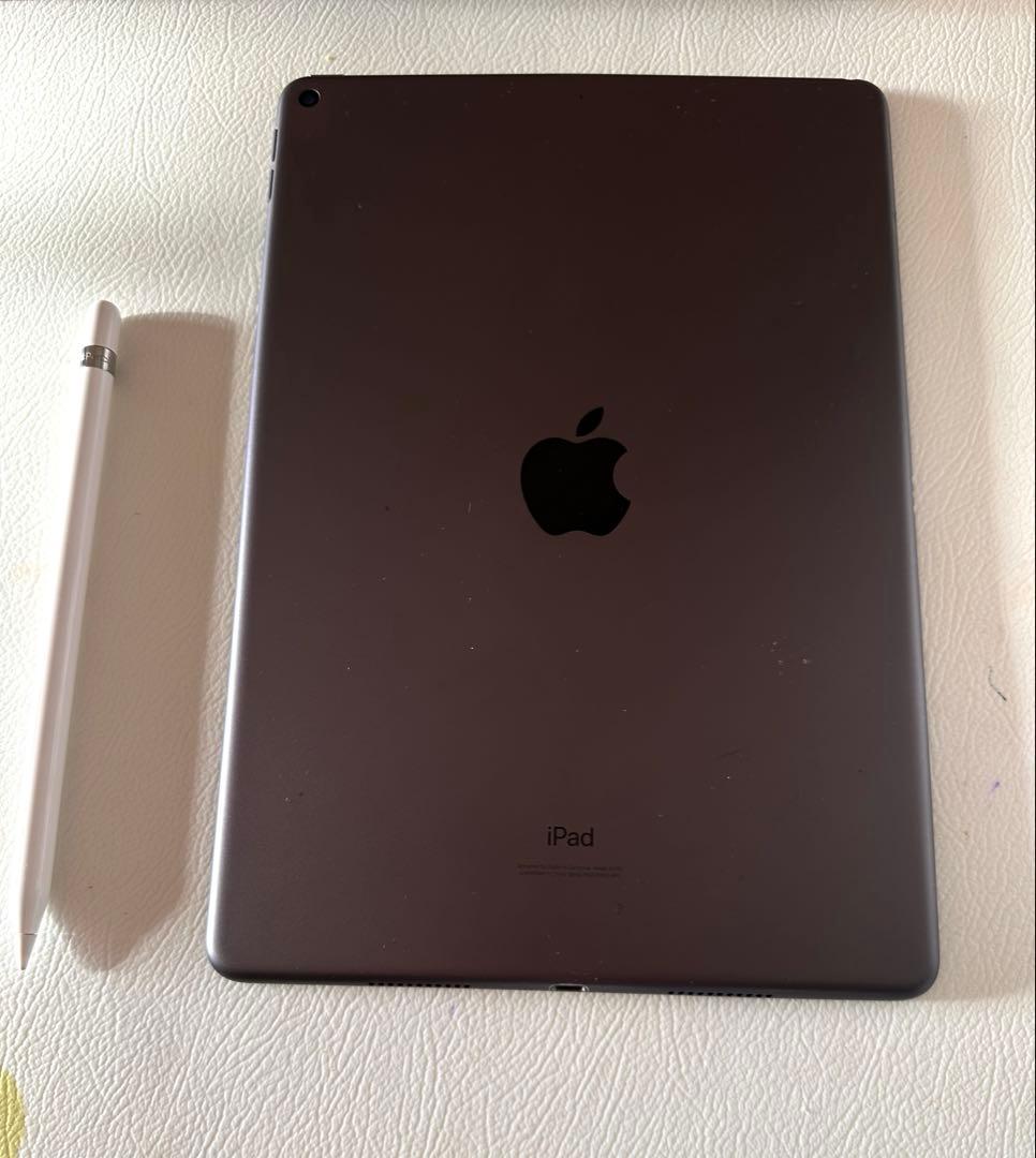 ジャンクiPad Air 3 / 動作品Apple pencil 第一世代