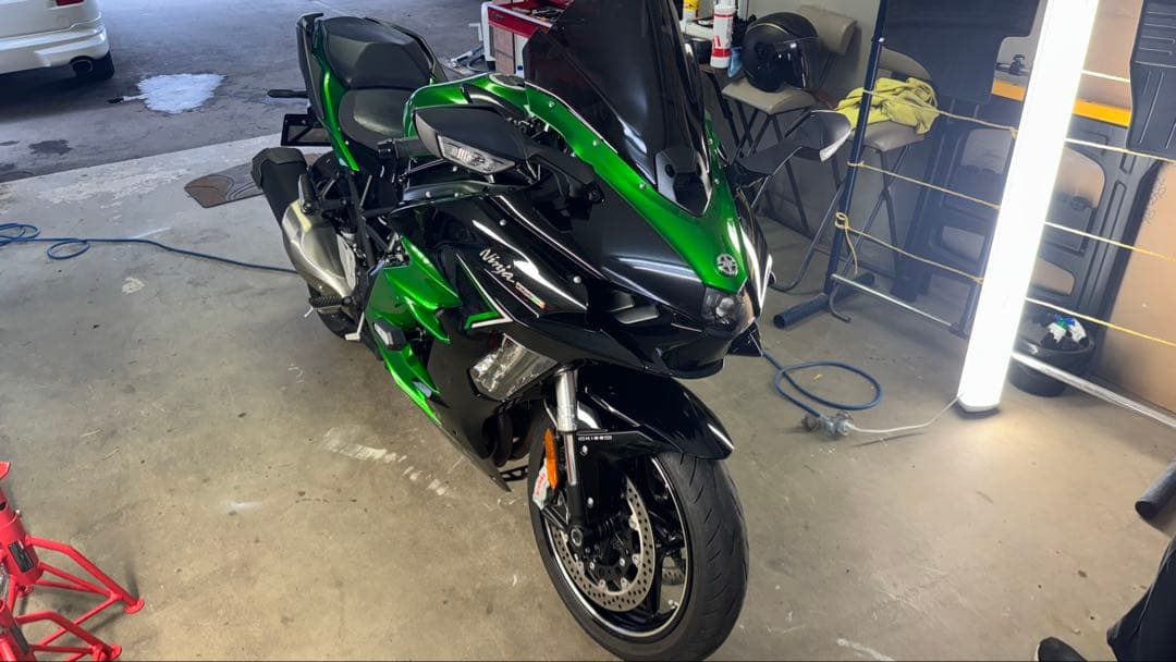 Akrapovicマフラー　NINJA H2 SX/SE 半年2000km使用